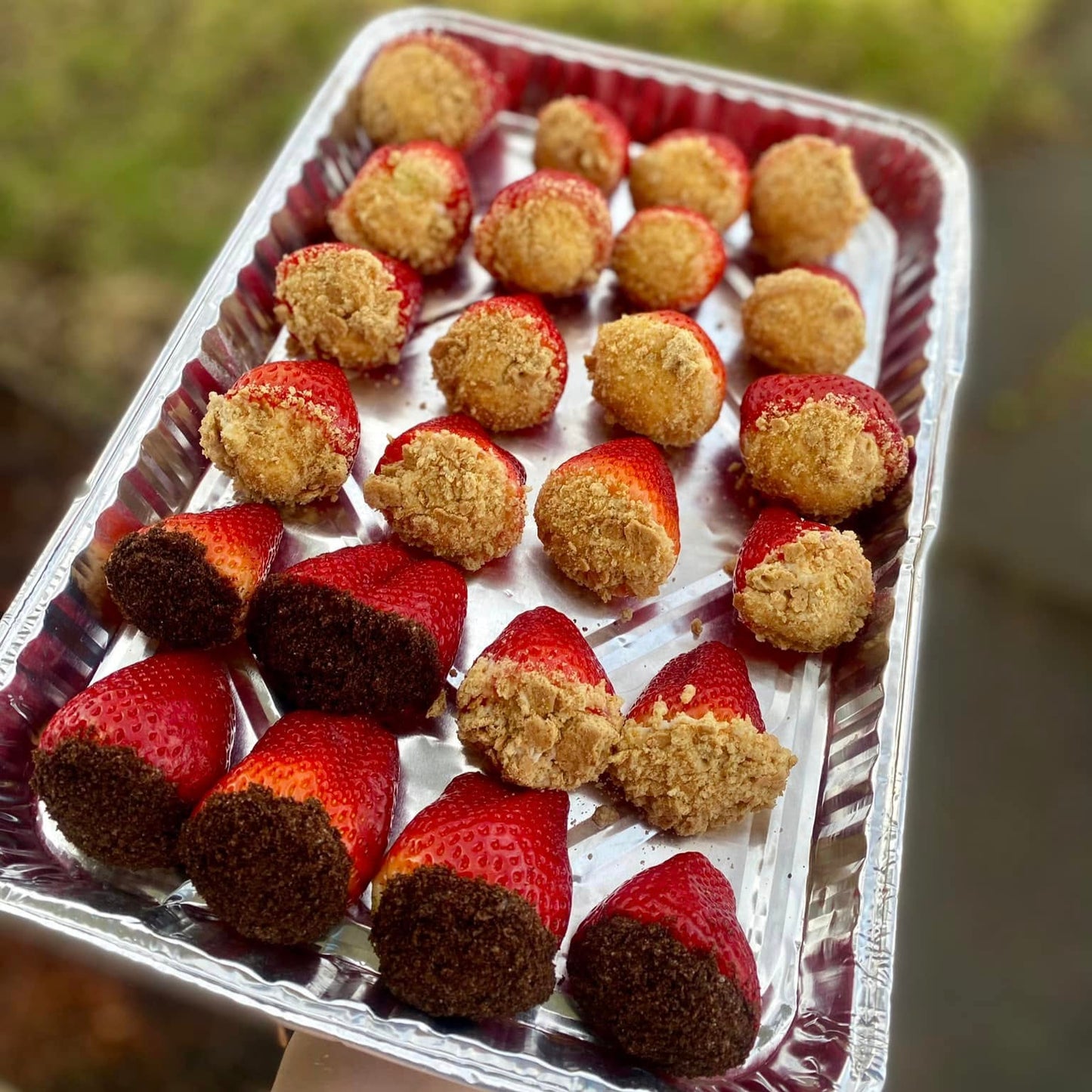 Cheesecake Stuffed Strawberries